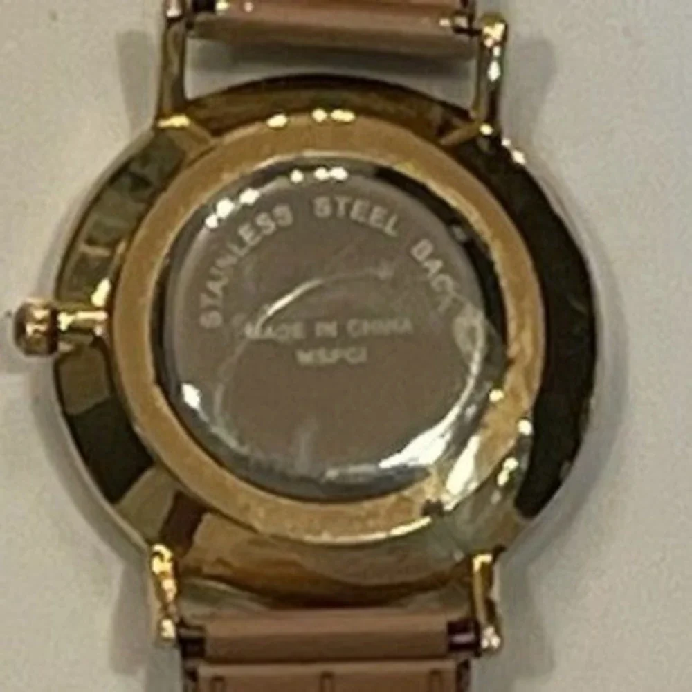 Rose Gold‎ Mesh Band Minimalist Crystal Accent Analog Watch MSPCI